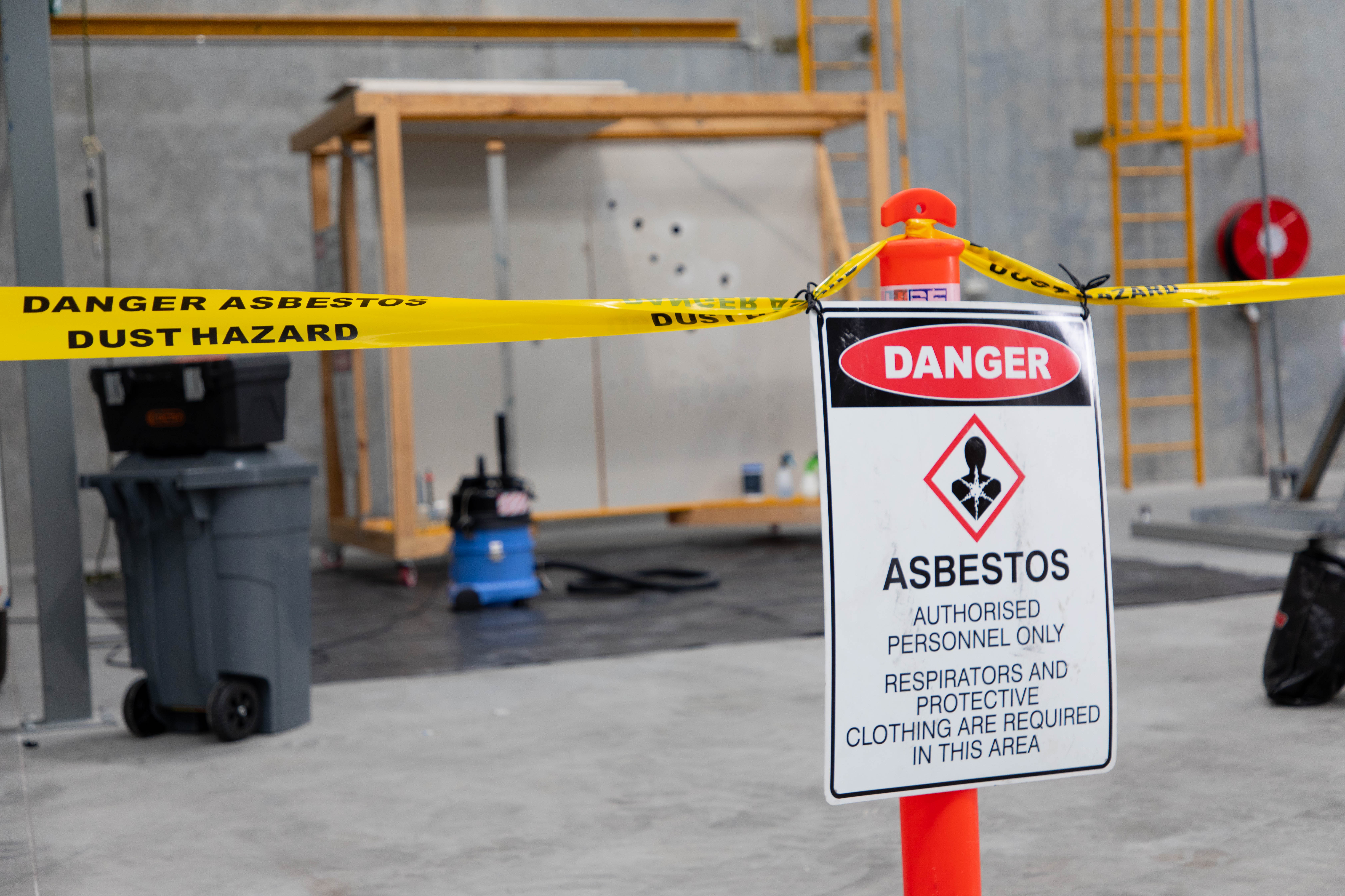 Which asbestos training course do I need?