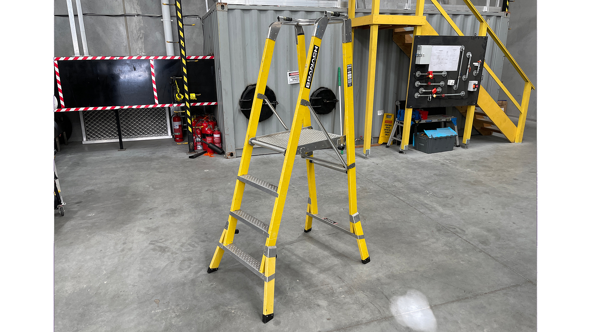 7 portable ladder safety tips